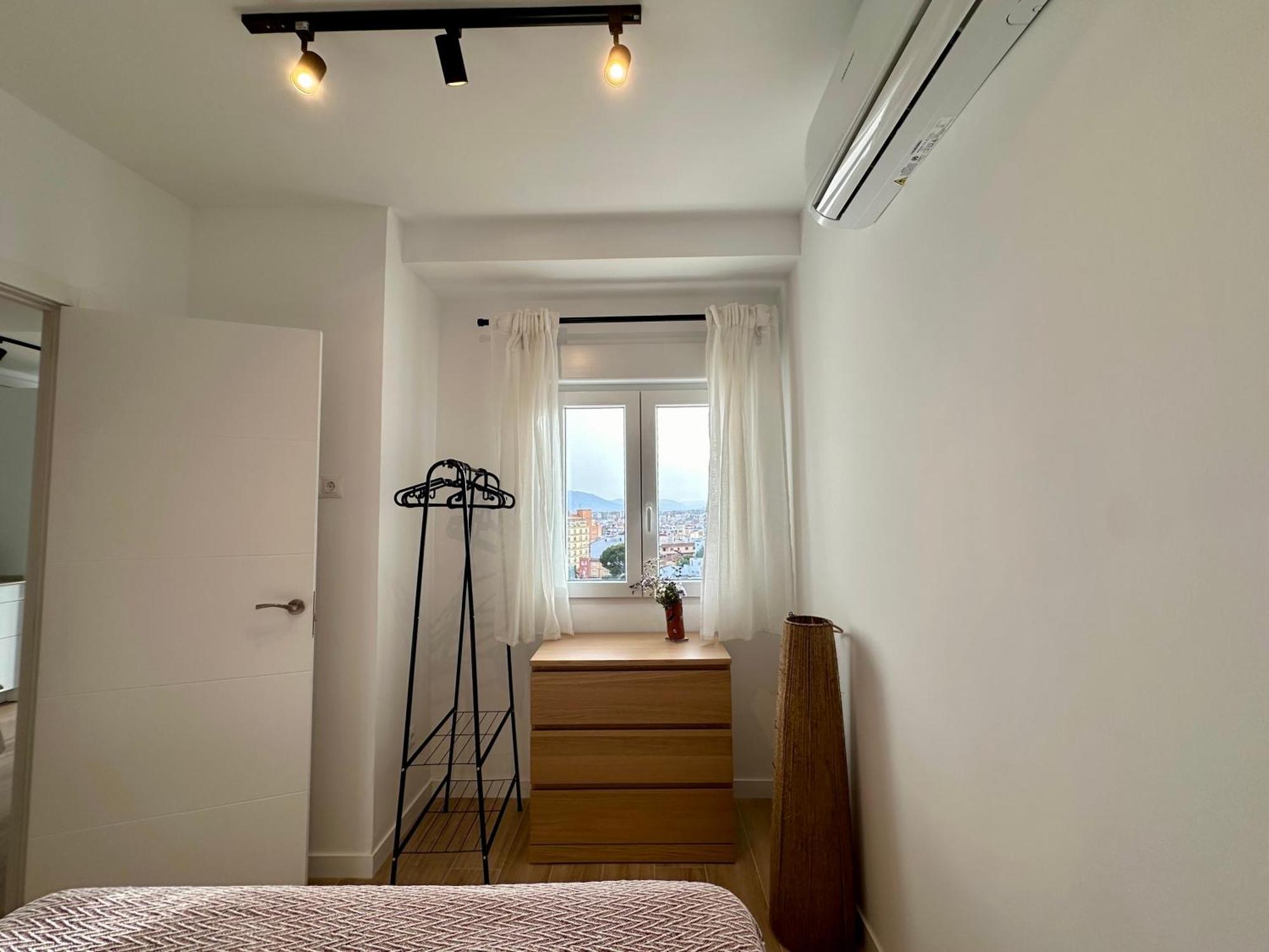 マラガAtico Con Solarium Y Bbq Cerca Del Centro 6 Paxアパートメント エクステリア 写真