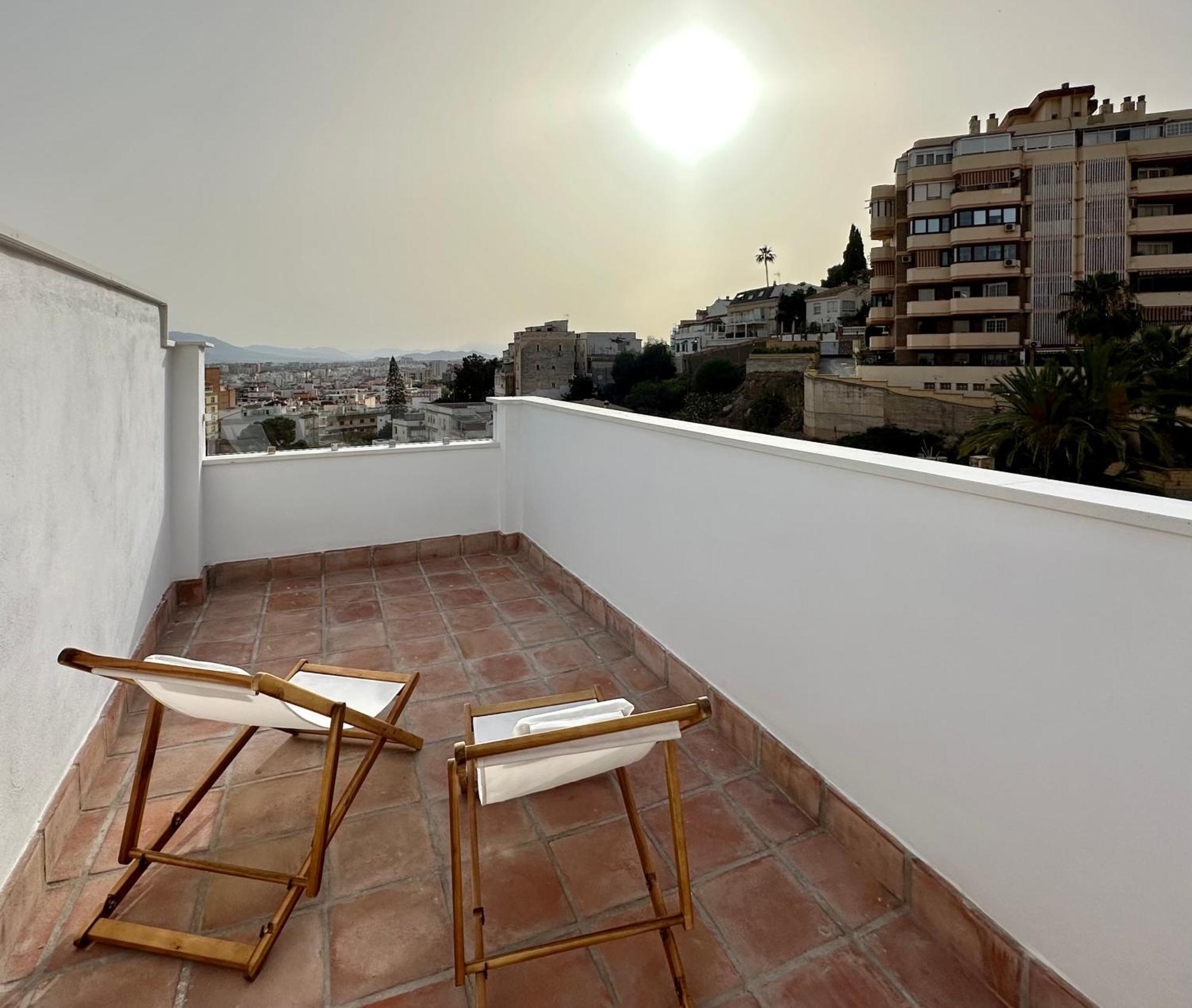 マラガAtico Con Solarium Y Bbq Cerca Del Centro 6 Paxアパートメント エクステリア 写真